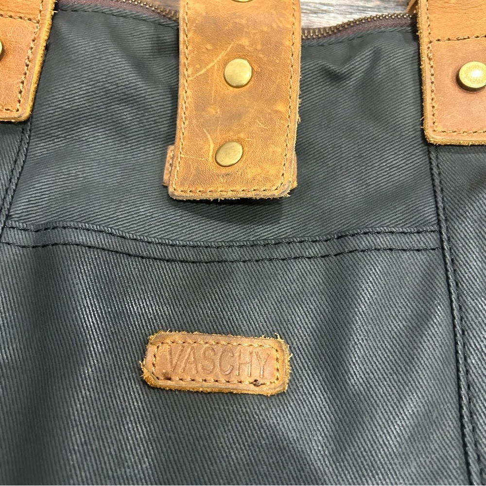 Vaschy High Capacity Laptop Bag - Picture 14 of 14